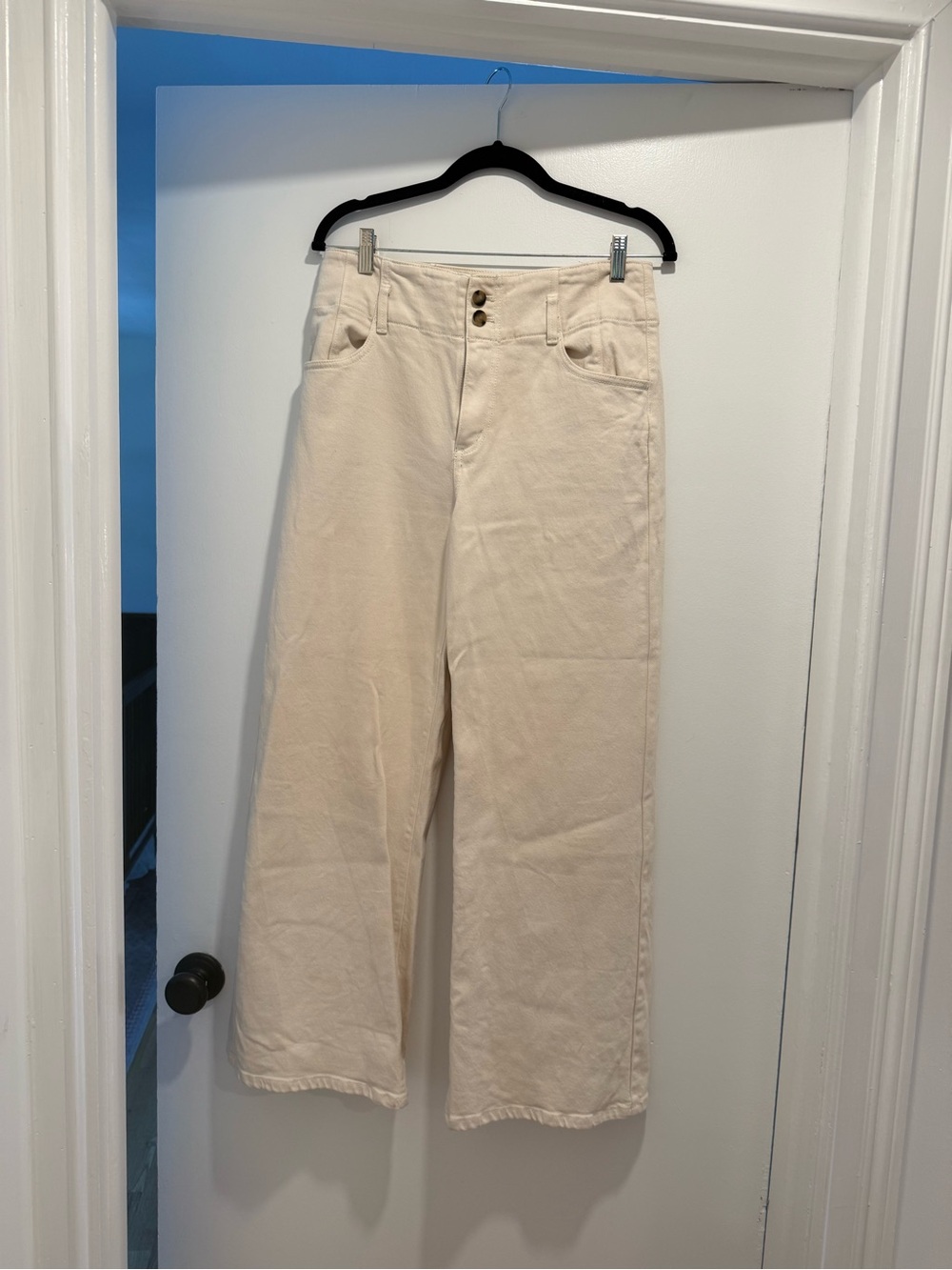 Ann Taylor Wide Leg Women's Jeans in Cream